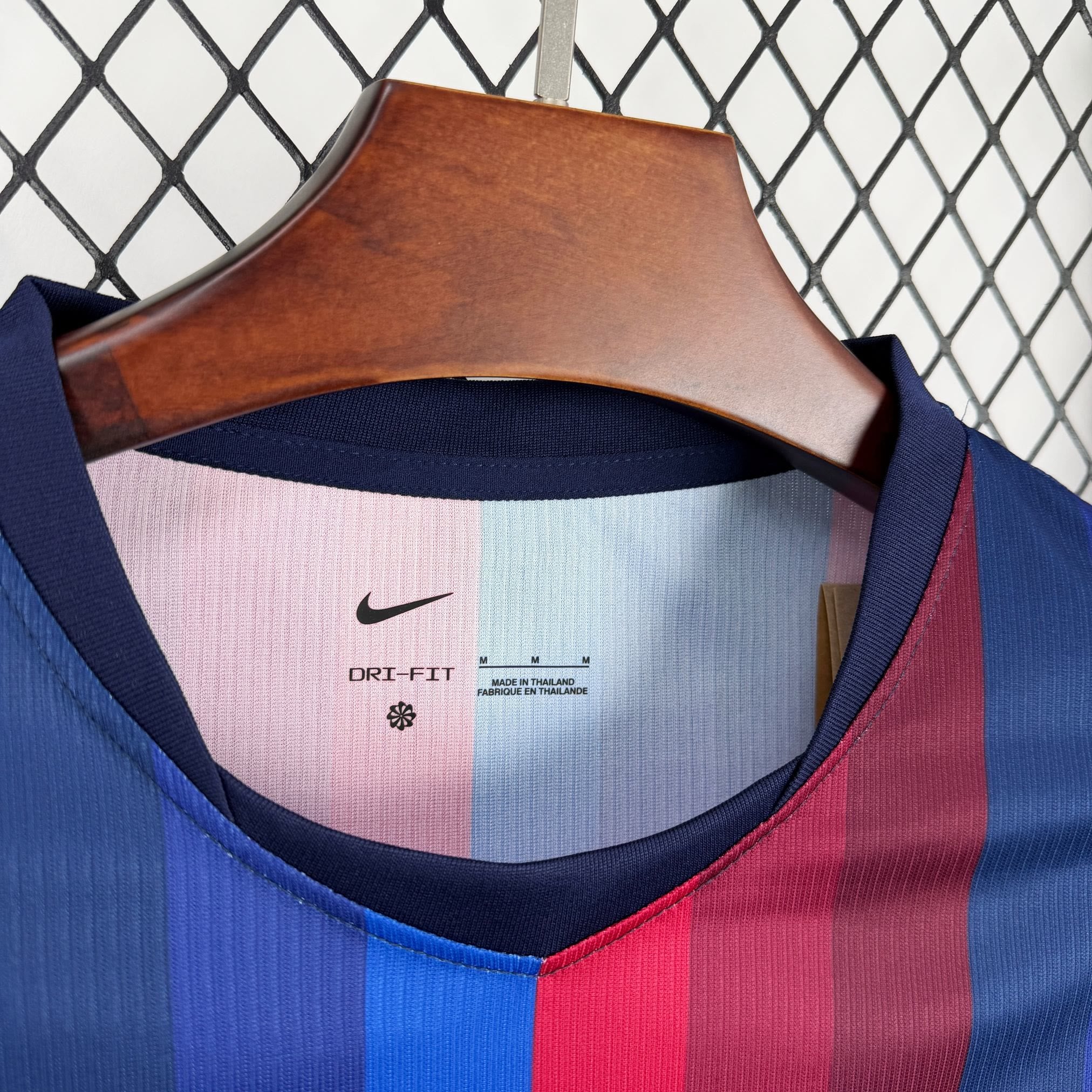 Camisola Barcelona Principal 2026/27 — Homem