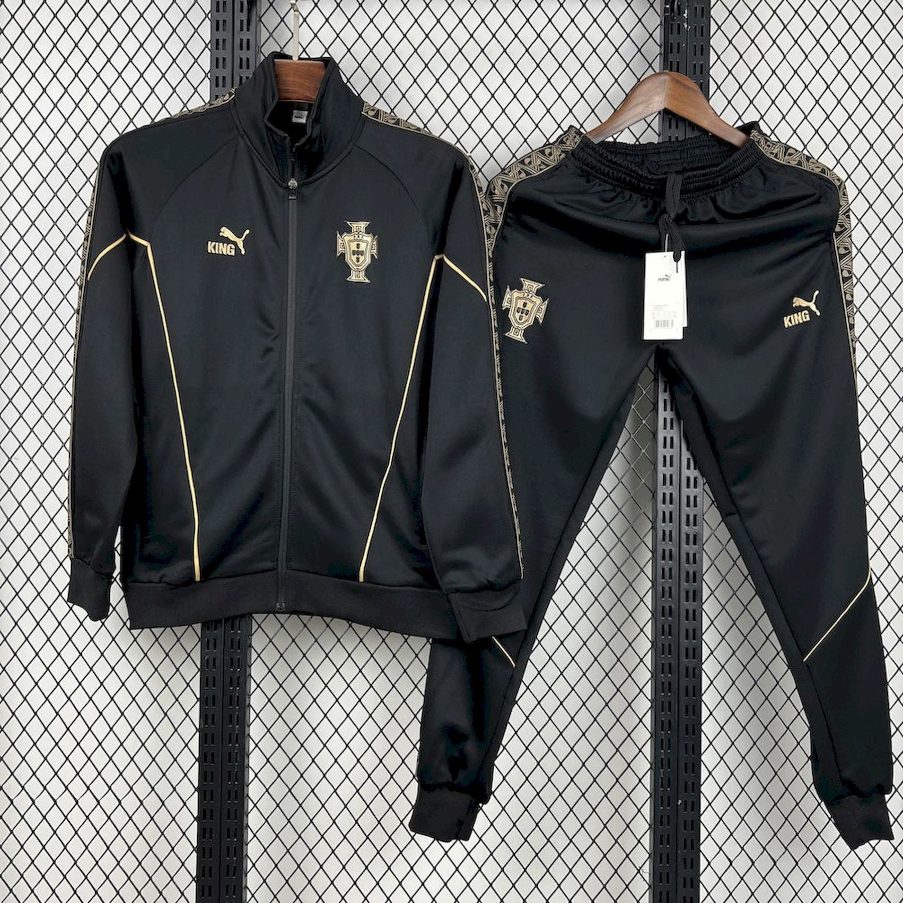 Homem | Portugal - Portugal 2026 Eusebio Tracksuit