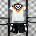Criança | Alemanha - Germany 2026 WC Home Kit