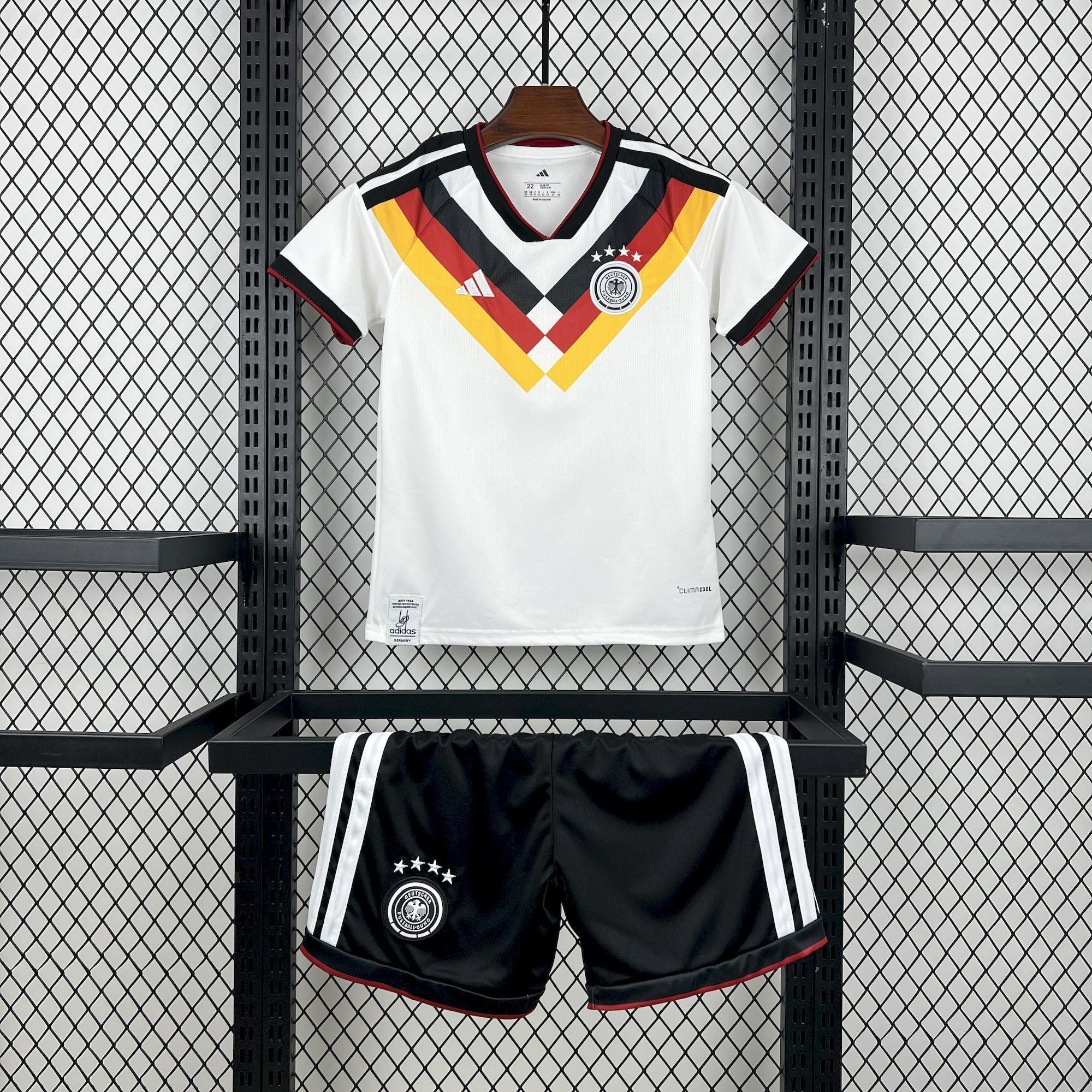 Criança | Alemanha - Germany 2026 WC Home Kit