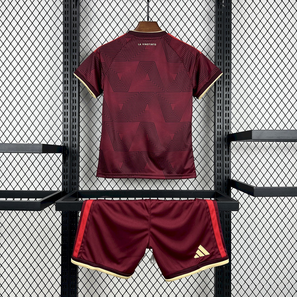 Criança | Venezuela - Venezuela 2026 WC Home Kit