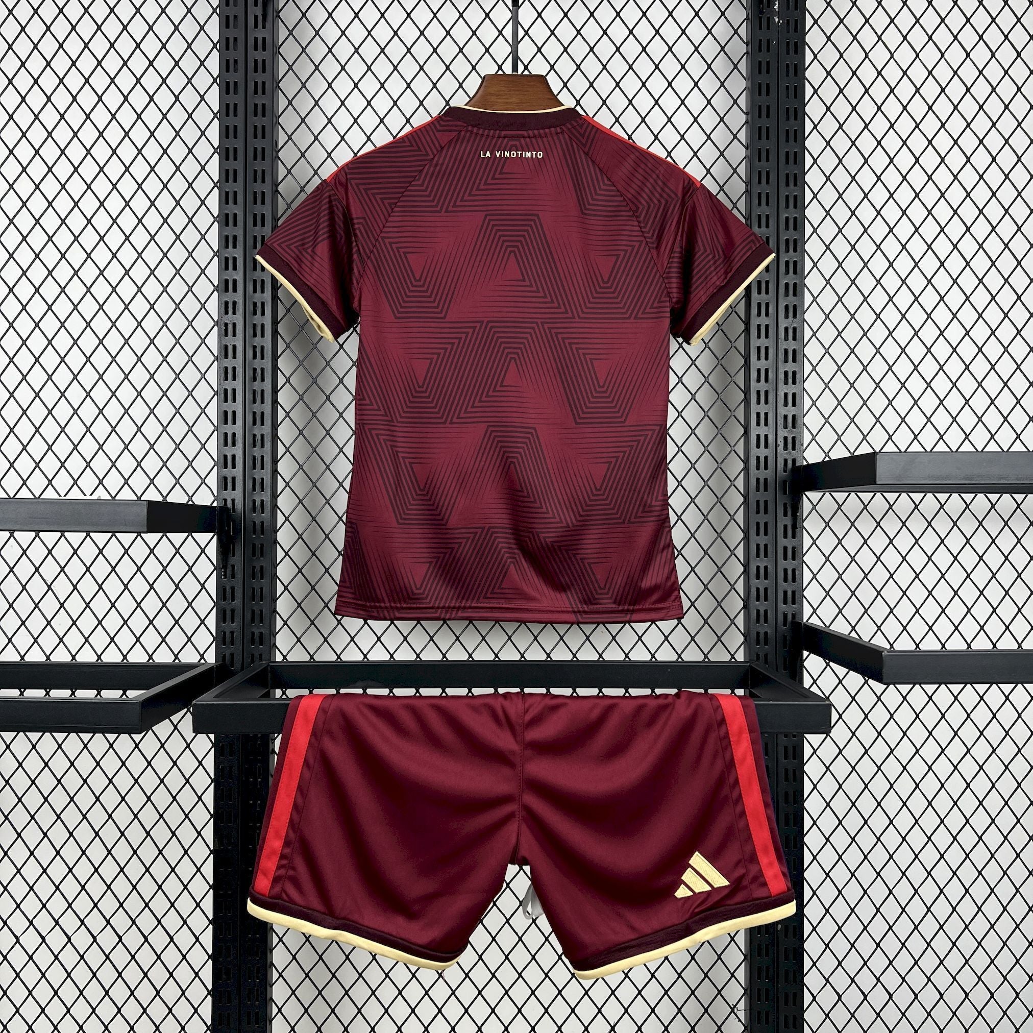 Criança | Venezuela - Venezuela 2026 WC Home Kit