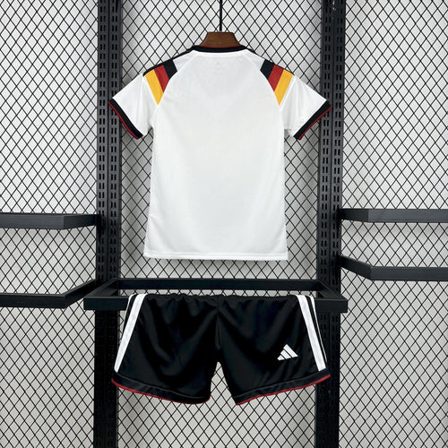 Criança | Alemanha - Germany 2026 WC Home Kit