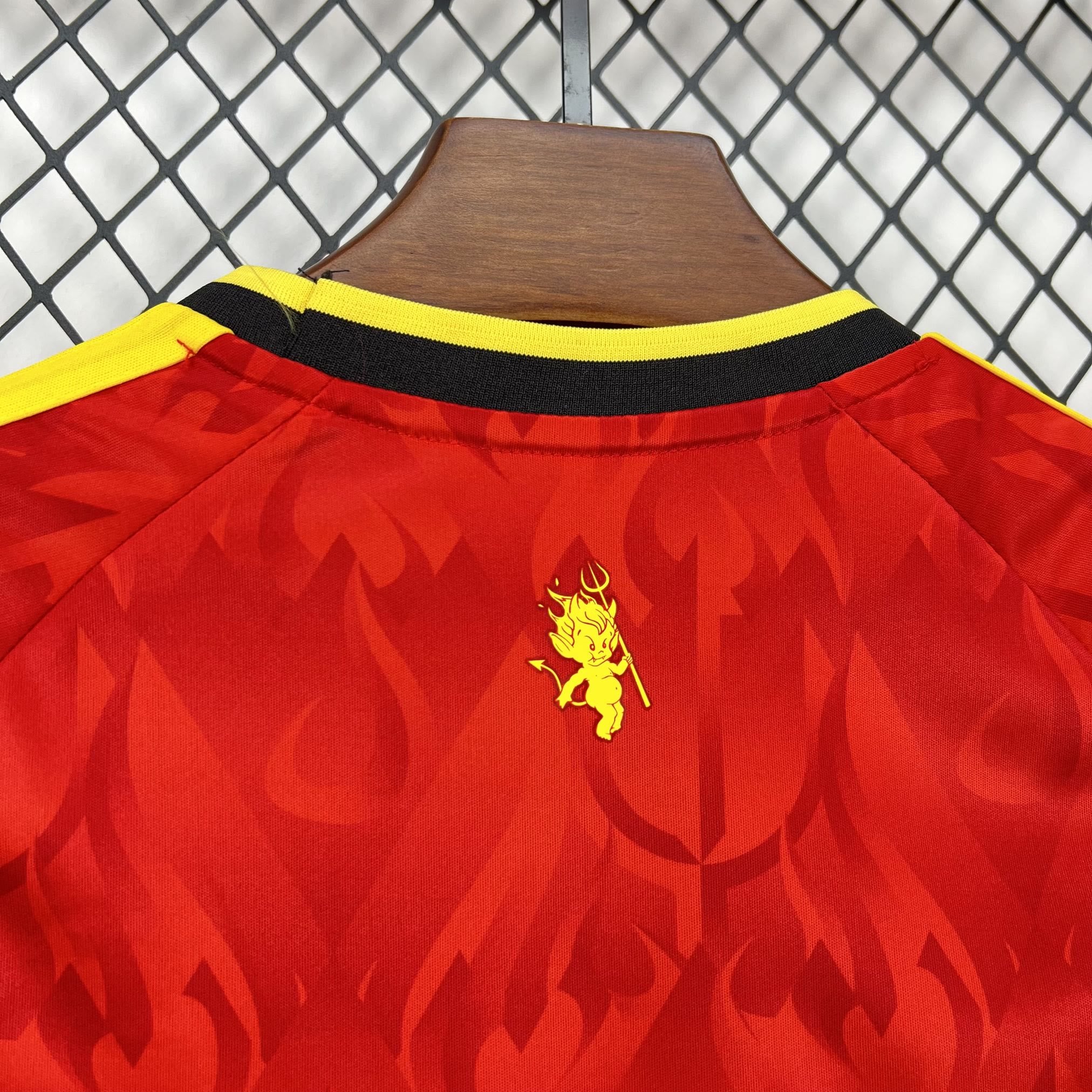 Criança | Bélgica - Belgium 2026 WC Home Kit