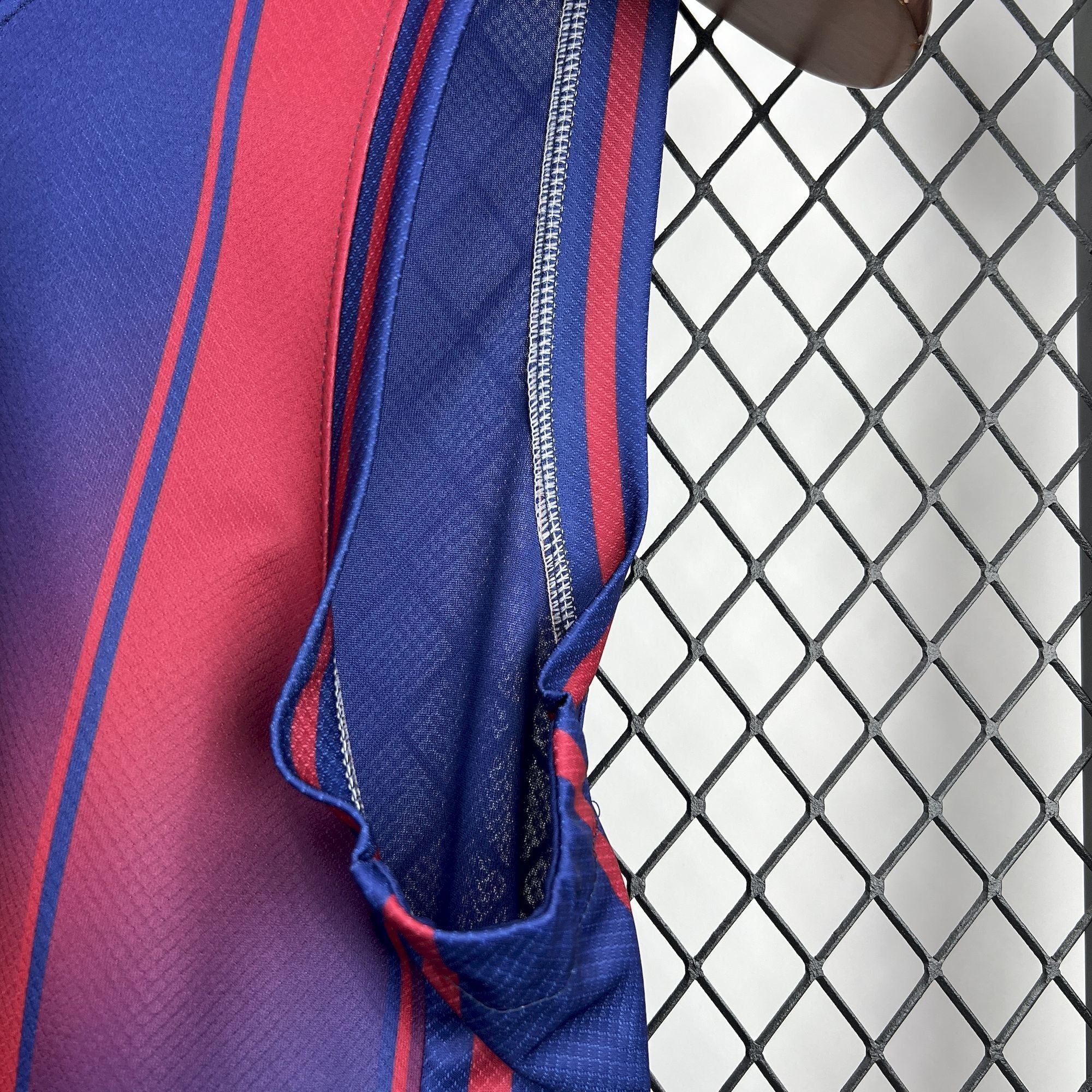 Camisola Barcelona Principal 2025/26 — Homem