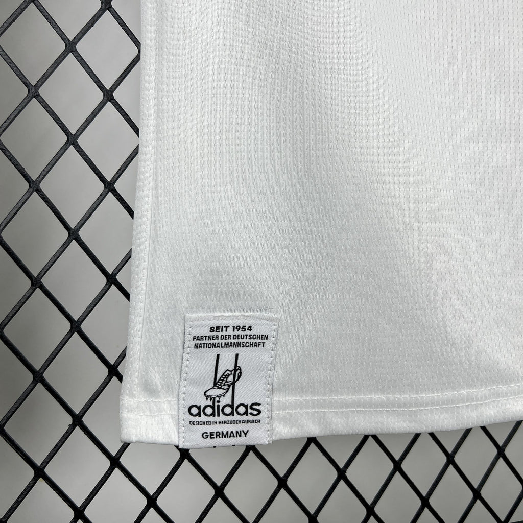 Criança | Alemanha - Germany 2026 WC Home Kit