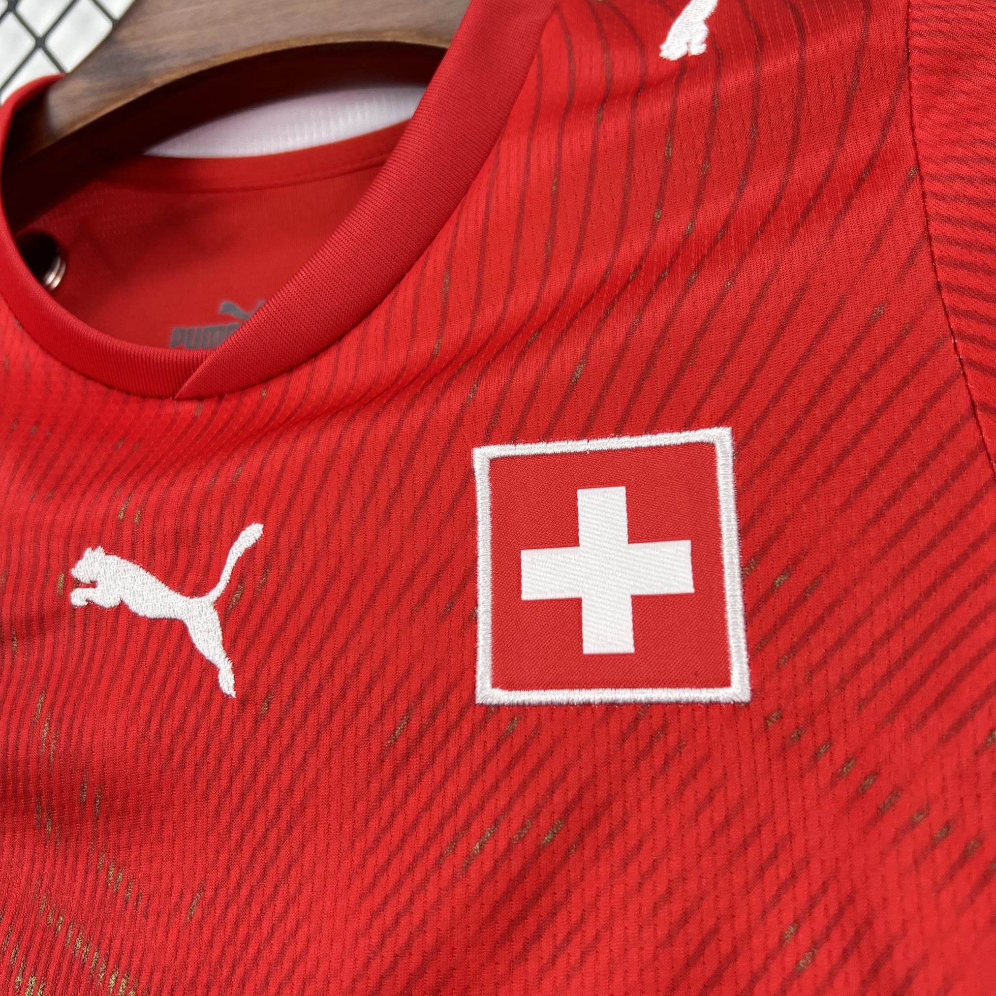 Criança | Suíça - Switzerland 2026 WC Home Kit