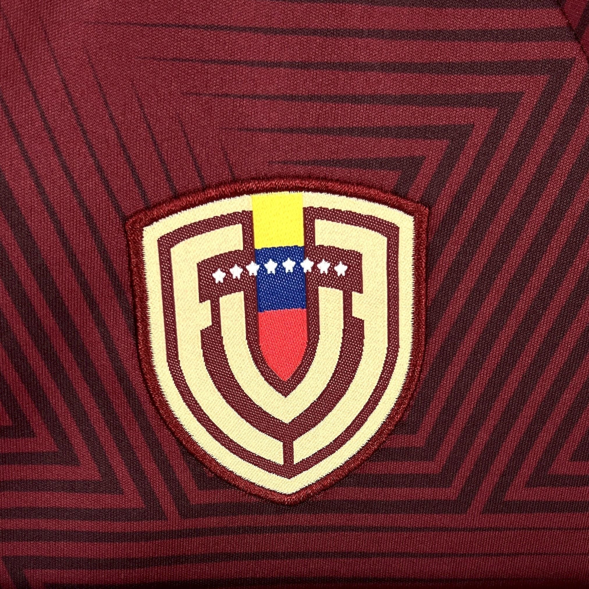 Criança | Venezuela - Venezuela 2026 WC Home Kit