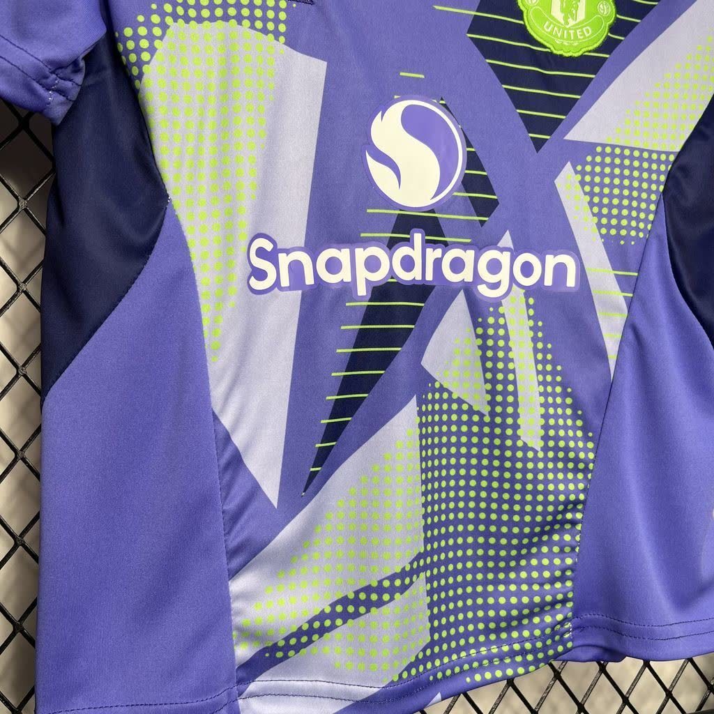 Criança | Manchester United - ManUtd 2024-25 Goalkeeper Kids Kit