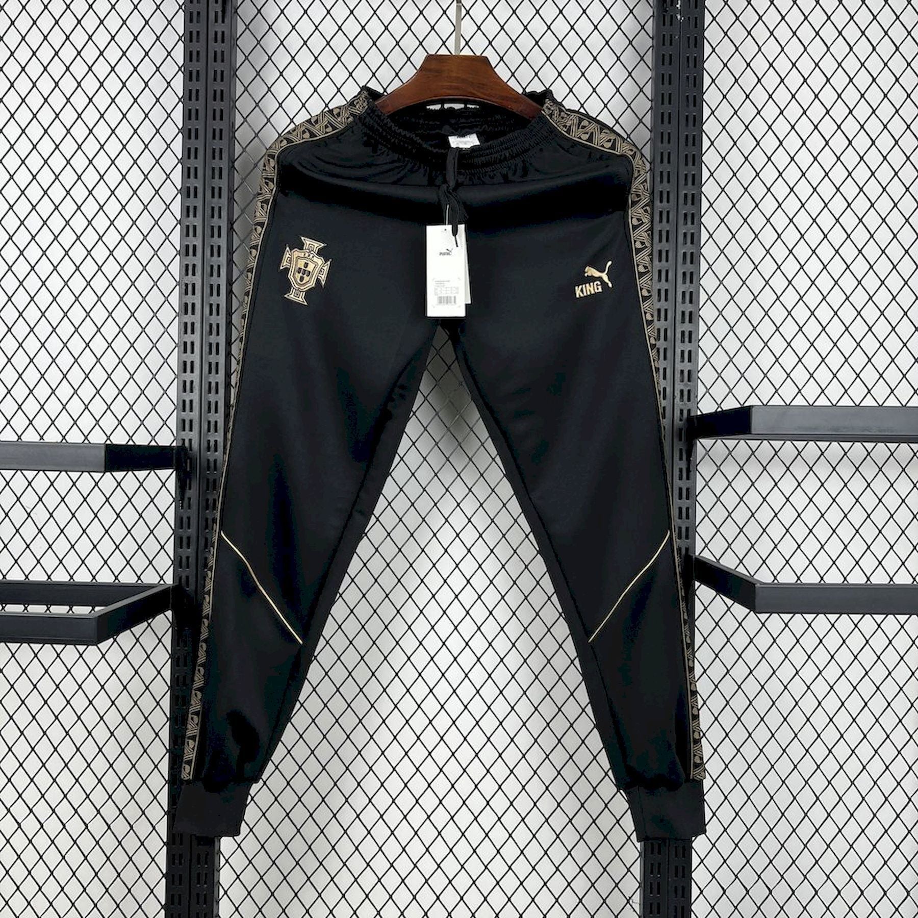 Homem | Portugal - Portugal 2026 Eusebio Tracksuit