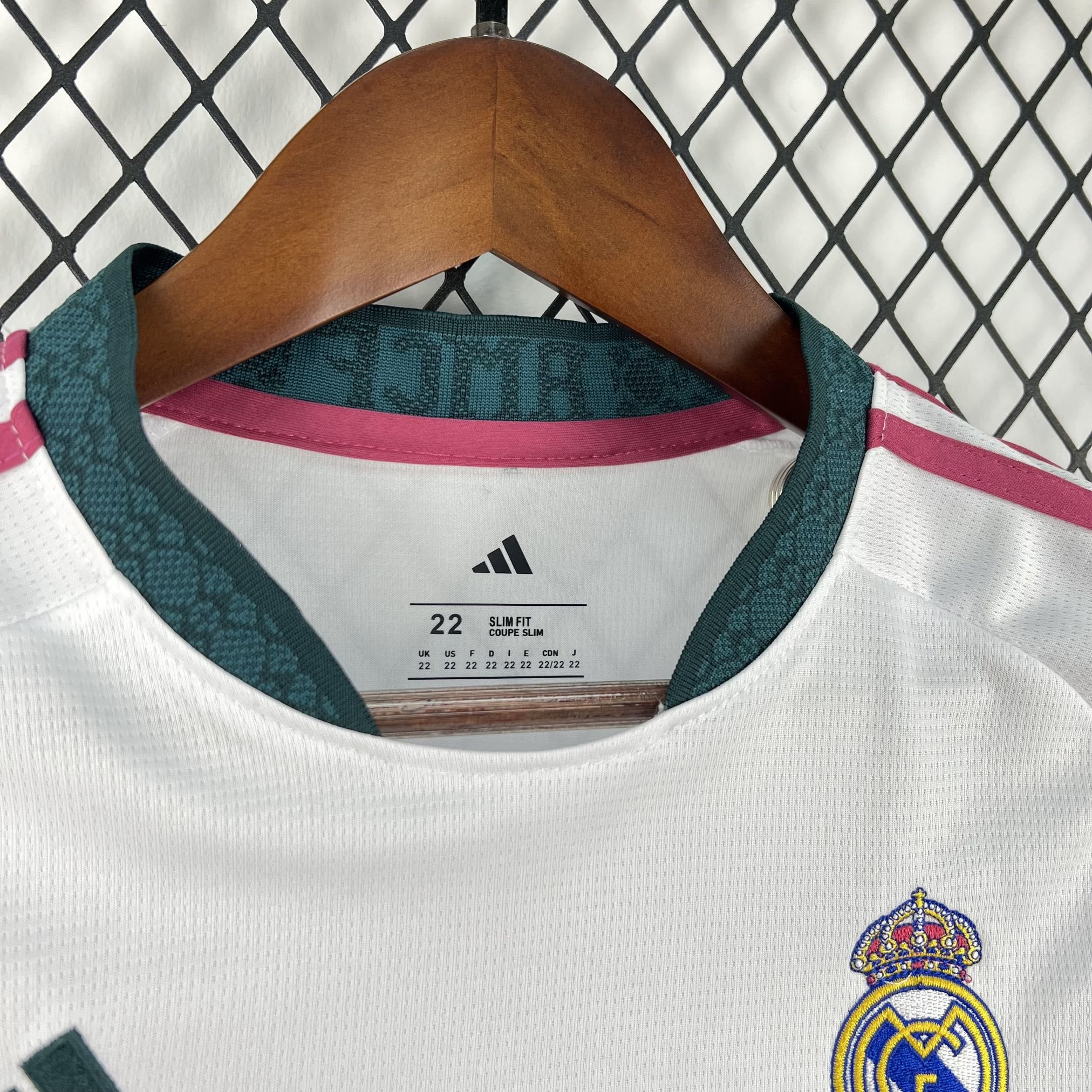 Camisola Real Madrid Principal 2026/27 — Criança