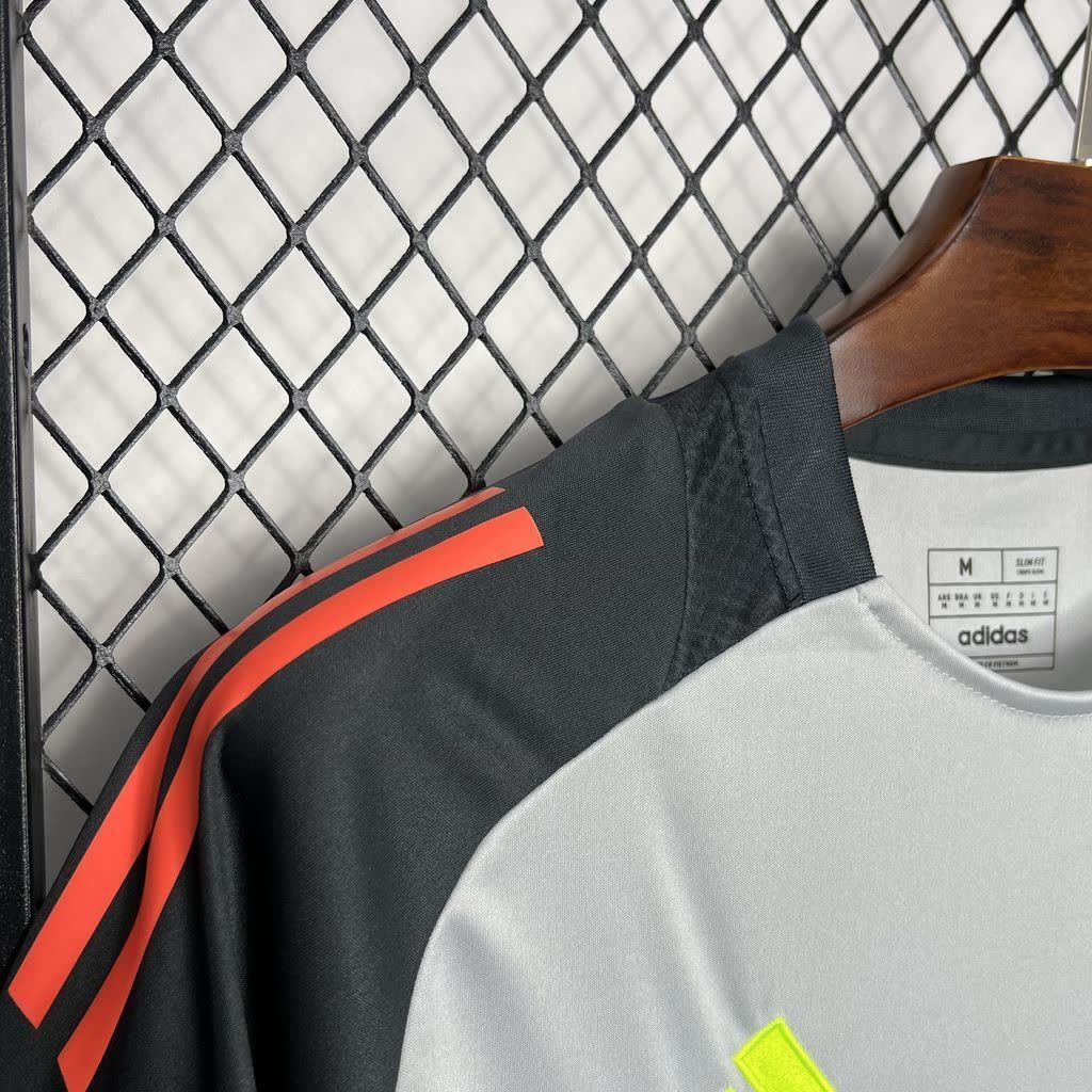 Homem | Benfica - Benfica 2024-25 Prematch Jersey
