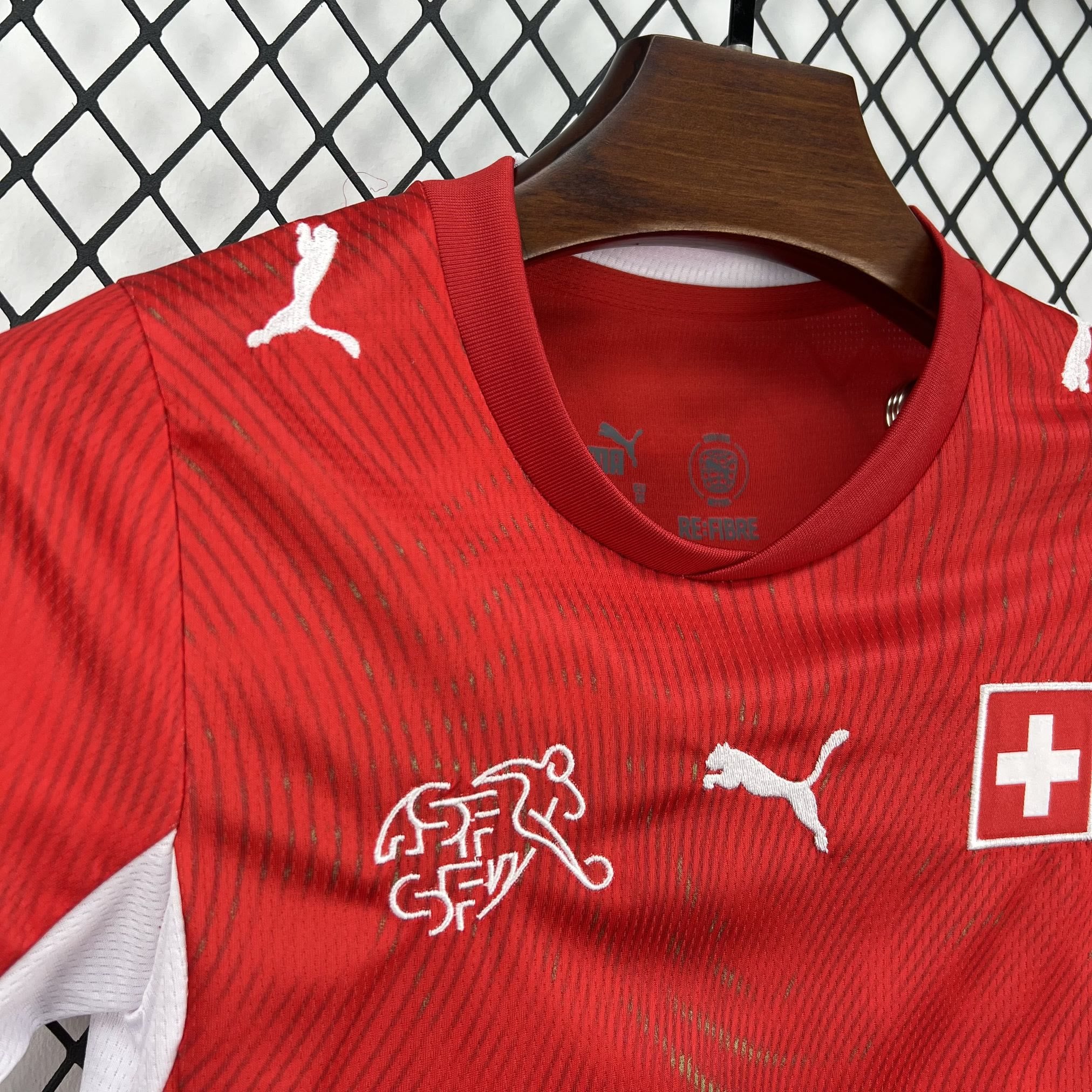 Criança | Suíça - Switzerland 2026 WC Home Kit