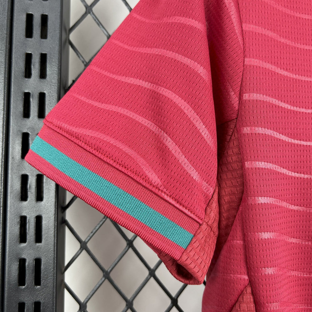 Criança | Portugal - Portugal 2026 WC Home Kit